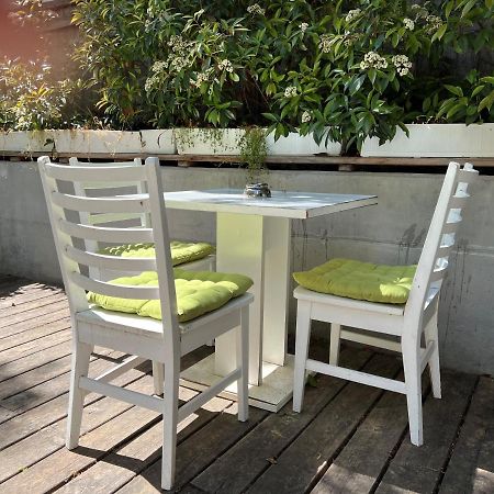 Ferienwohnung Charming Townhouse Directly By Metro Wien Exterior foto