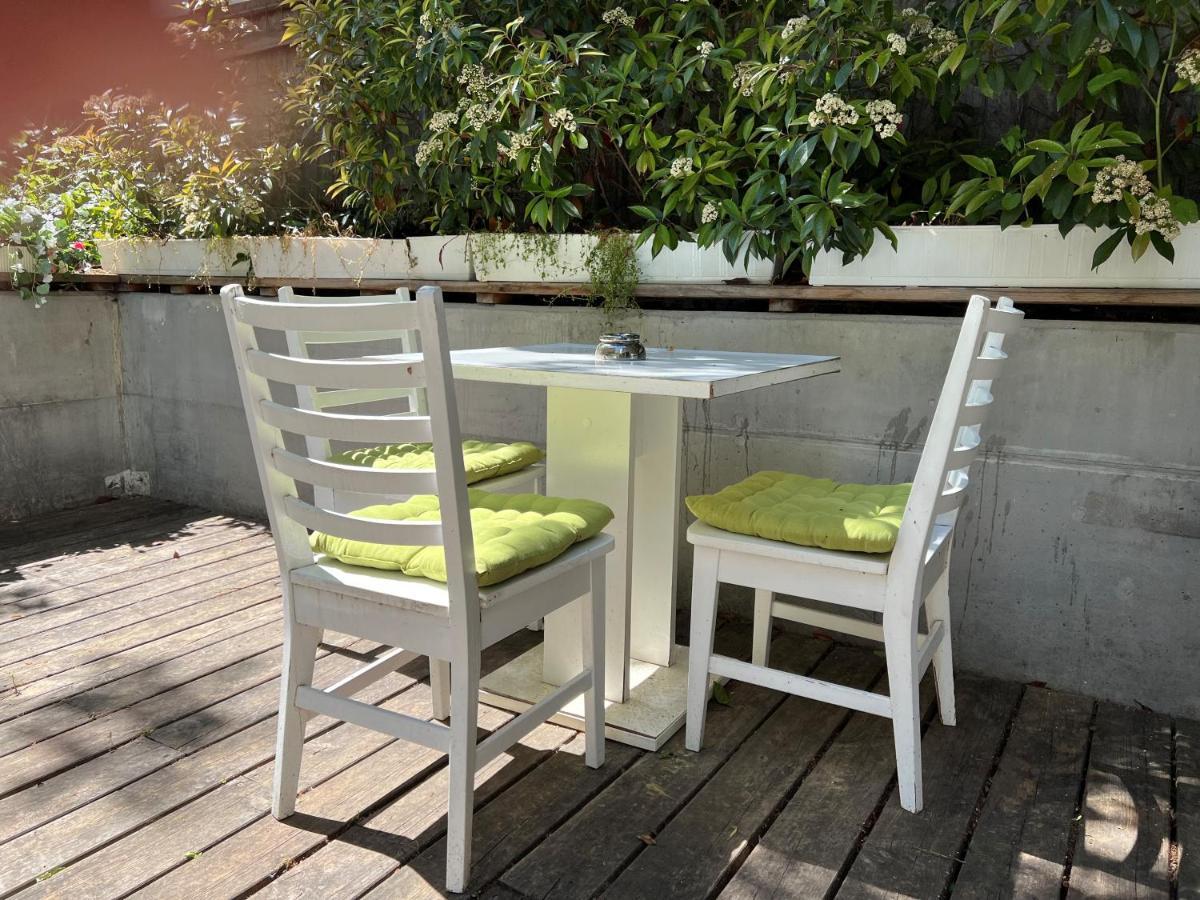 Ferienwohnung Charming Townhouse Directly By Metro Wien Exterior foto